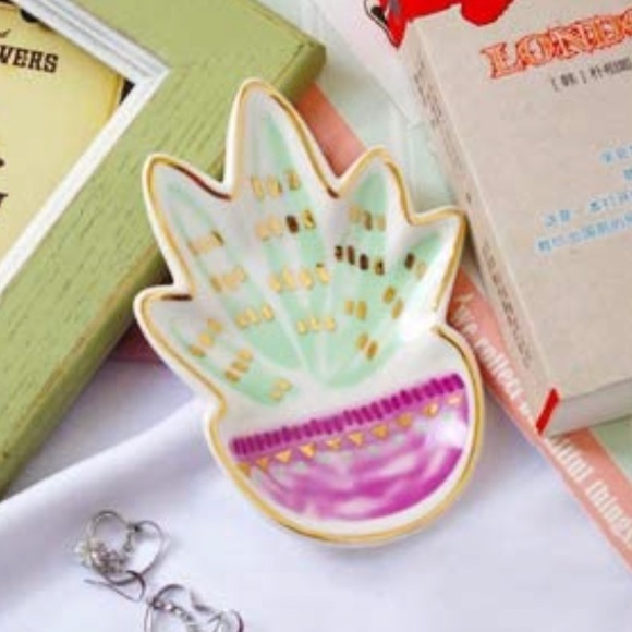 SUCCULENT TRINKET TRAY NWT - Picture 2 of 8